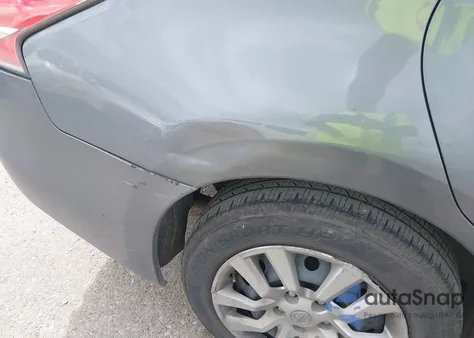 2015 Nissan Altima 2.5 S z USA, uszkodzony, nr VIN 1N4AL3AP8FN876874